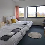 Grosse Mit Balkon Nahe Muenchen Ismaning