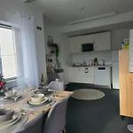 Grosse Mit Balkon Nahe Muenchen Appartement Ismaning