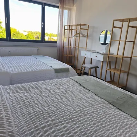 Große Mit Balkon Nahe München *