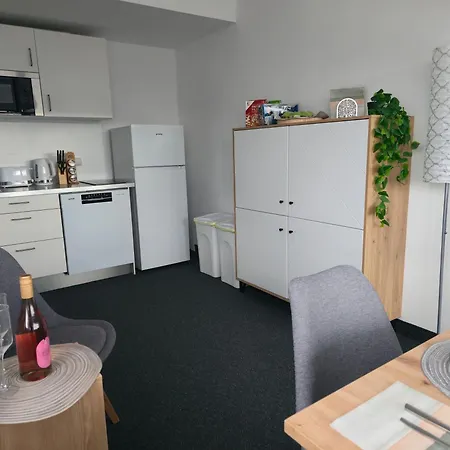 Апартаменты Grosse Mit Balkon Nahe Muenchen