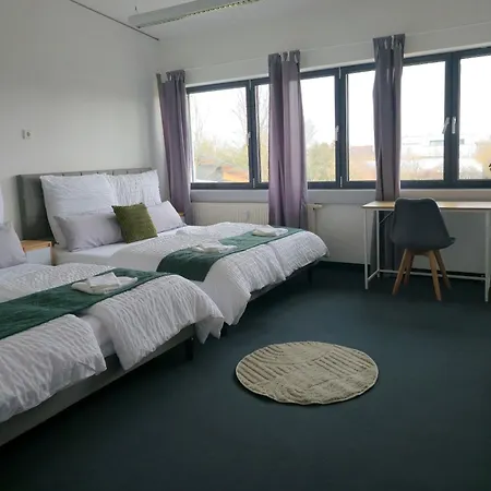 Grosse Mit Balkon Nahe Muenchen Ismaning