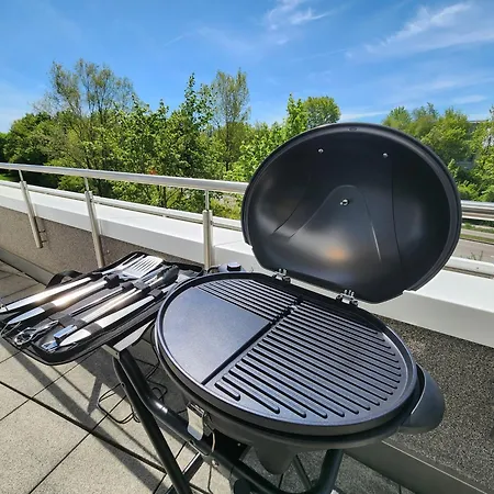 Grosse Mit Balkon Nahe Muenchen Apartamento