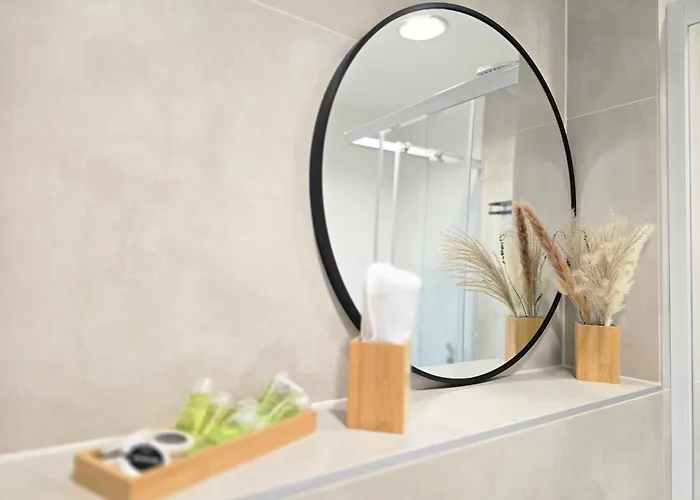 Große Mit Balkon Nahe München Apartamento