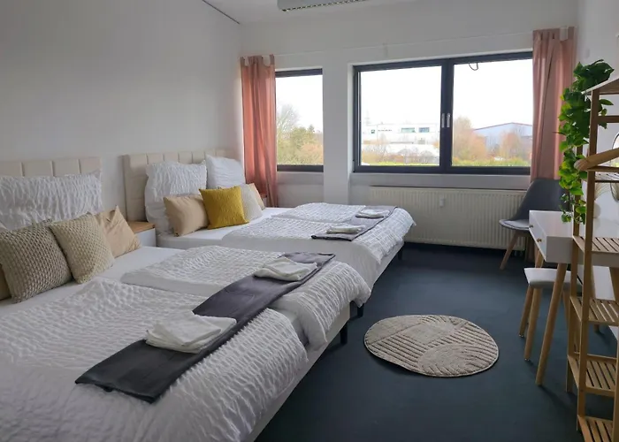 Grosse Mit Balkon Nahe Muenchen Ismaning